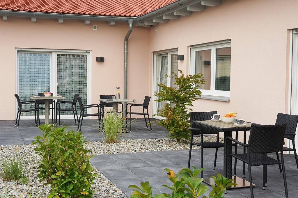 בורגאו L-Appartements מראה חיצוני תמונה