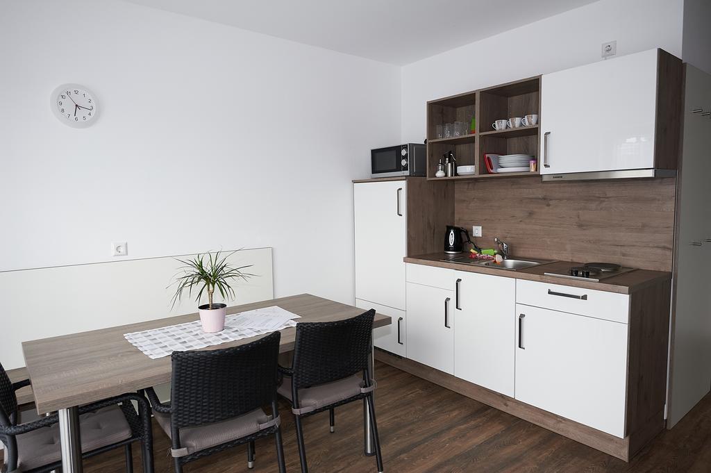 בורגאו L-Appartements מראה חיצוני תמונה