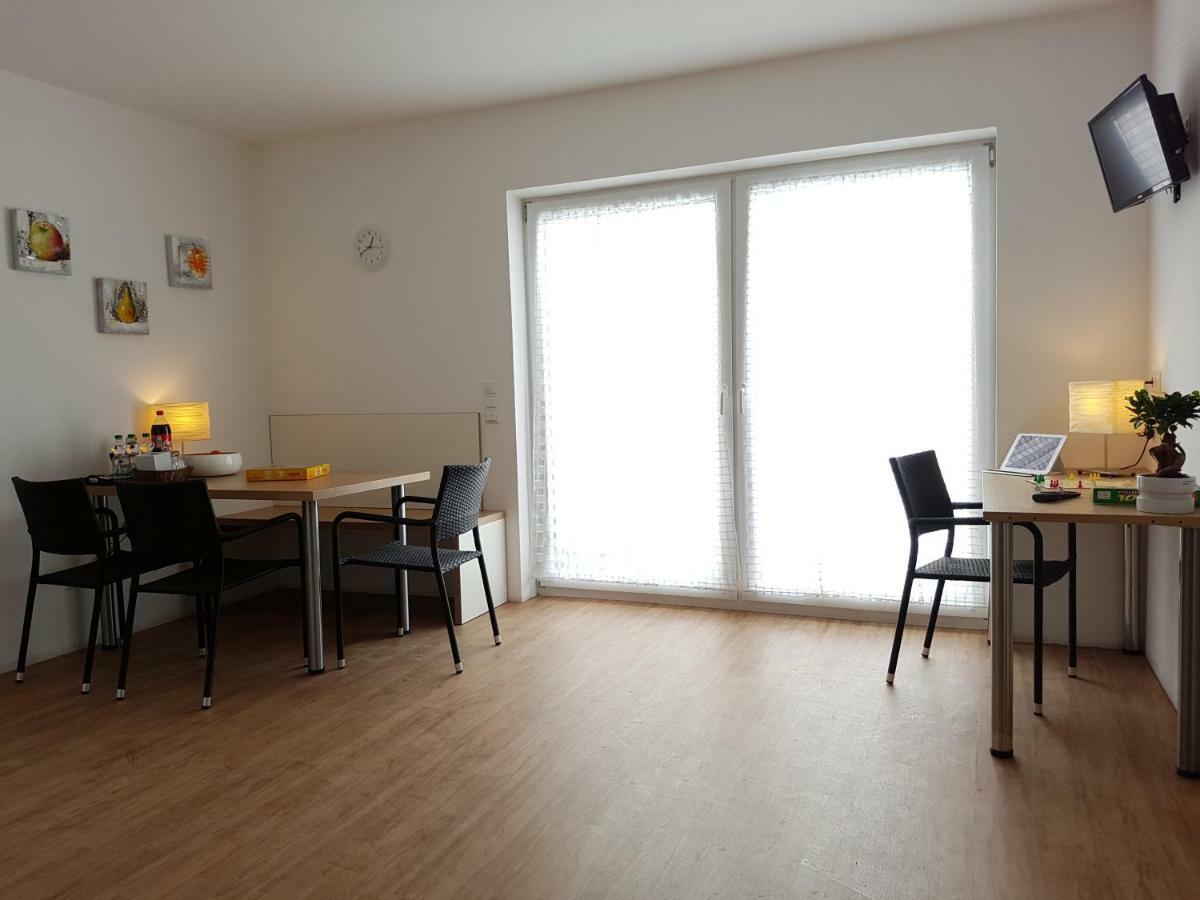 בורגאו L-Appartements מראה חיצוני תמונה
