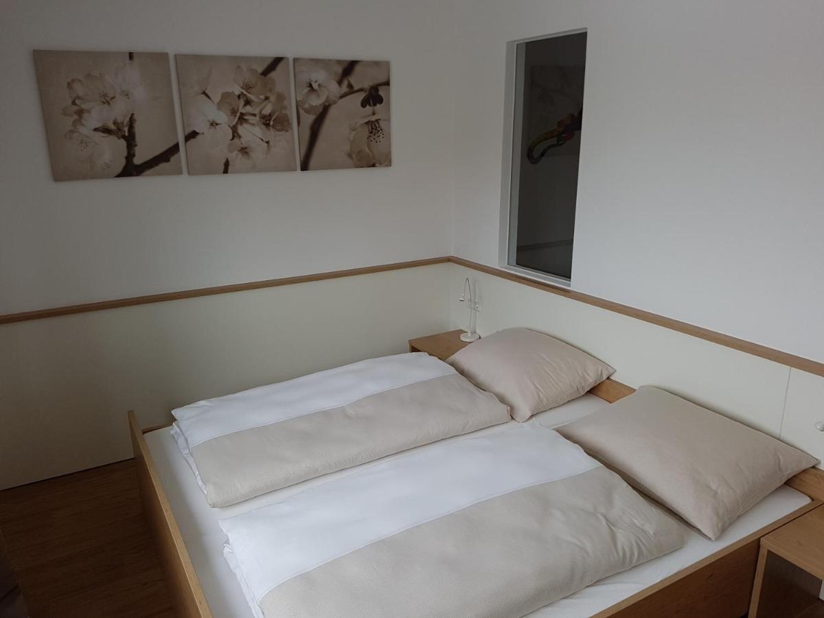 בורגאו L-Appartements מראה חיצוני תמונה